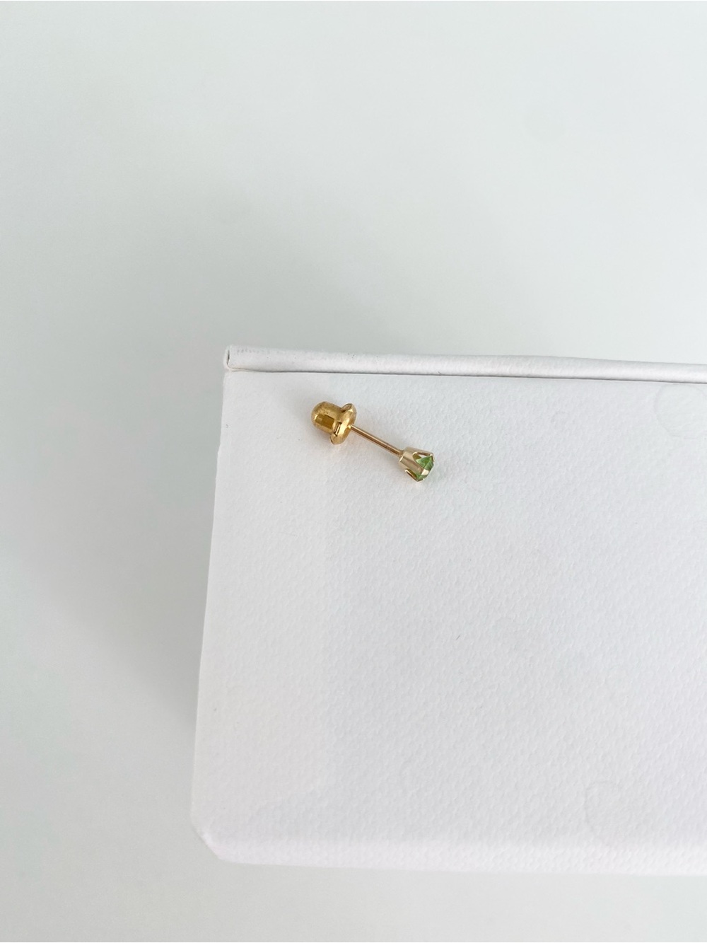 Single Solid 14K Gold 3mm Peridot Stud Earring